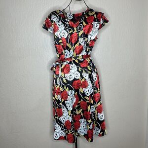 Dress Tells  Roses Skulls Black Cap Sleeve Belted Retro Dress